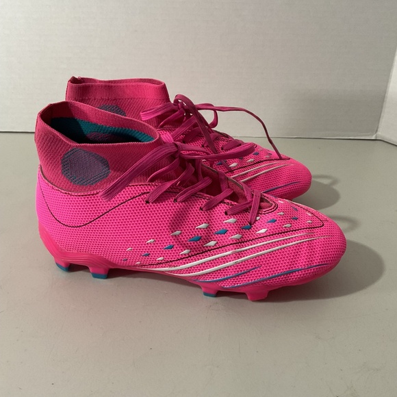 Pink Soccer Cleats Size Youth 3 - Picture 9 of 11